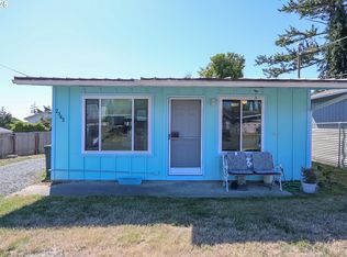 2345 State St, North Bend, OR 97459