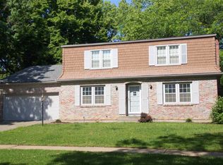 3107 SW 31st Ct, Topeka, KS 66614