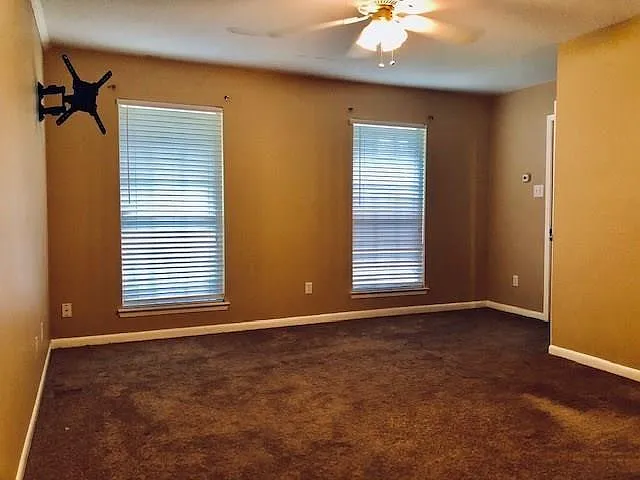 3400 Zephyr Dr — Photo 8