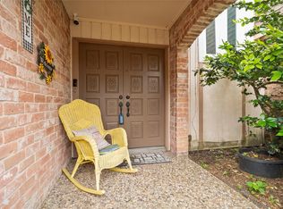 2938 Camelot Ln, Missouri City, TX 77459