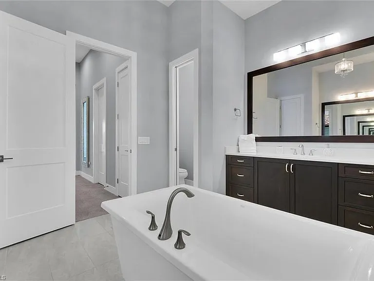 1621 Begonia Ct — Photo 28