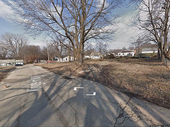 3rd image of 1109 S Kings Hwy