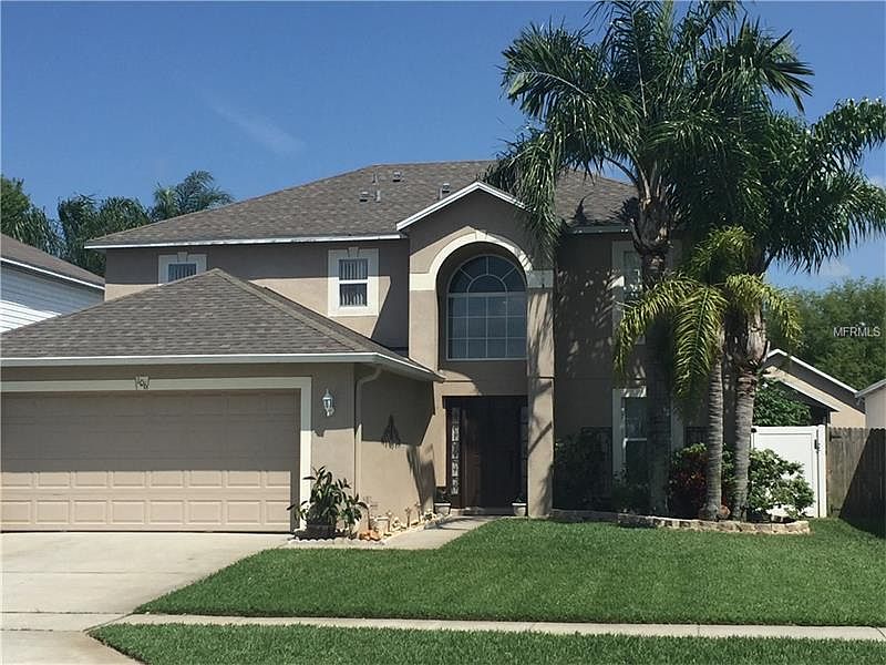 1st image of 106 Monterey Oaks Dr