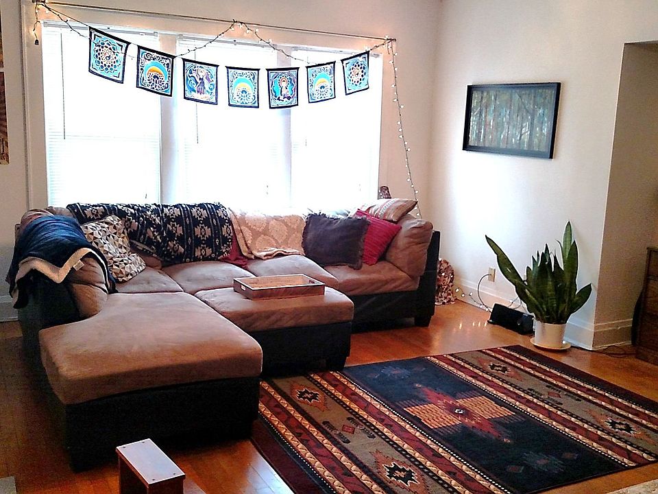 1st image of 2957-65 N Bartlett Ave #2957-6522