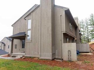 63 Windmere Hts #63, Bristol, VA 24201
