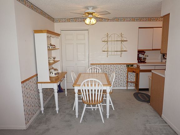 4th image of 5723 W 129th St APT 11E