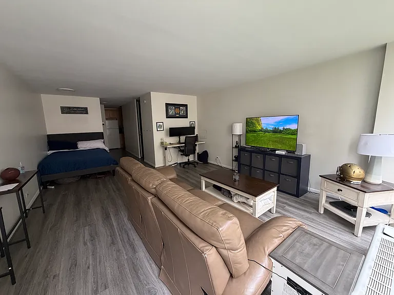 2400 N Lakeview Ave #709 — Photo 24