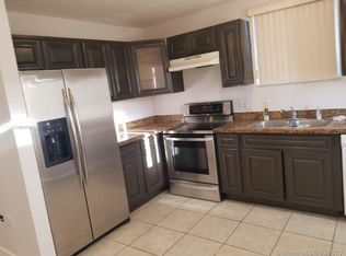 1239 NE 127th St #3, Miami, FL 33161