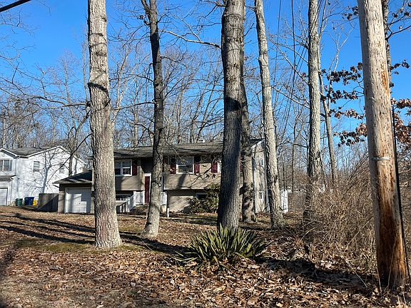 2nd image of 115 Kentucky Trl