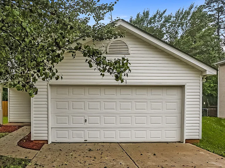 6207 Day Lilly Ln — Photo 4