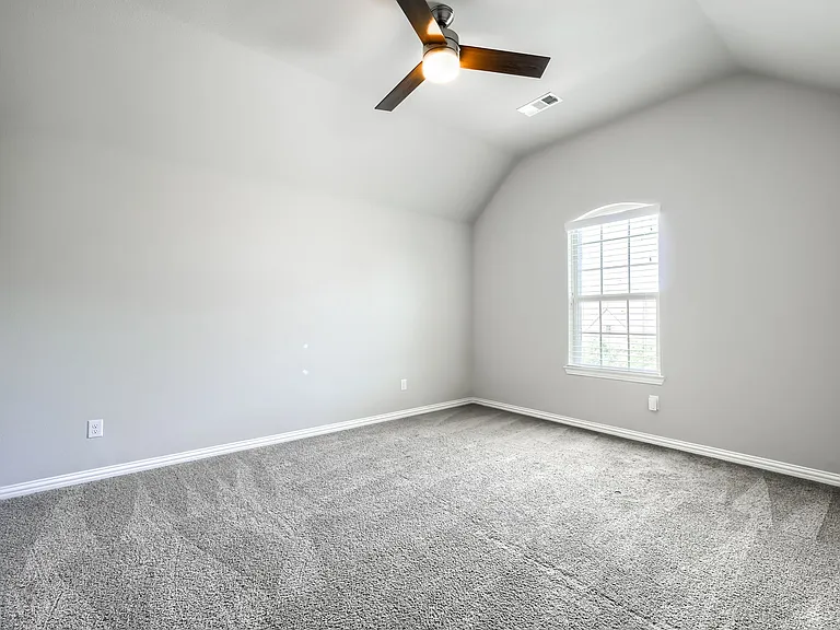 14175 Wheatfield Ln — Photo 29