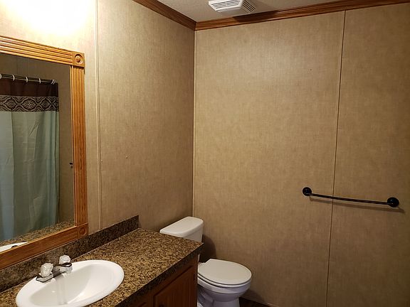 5th image of 228 Golfview Ct #261