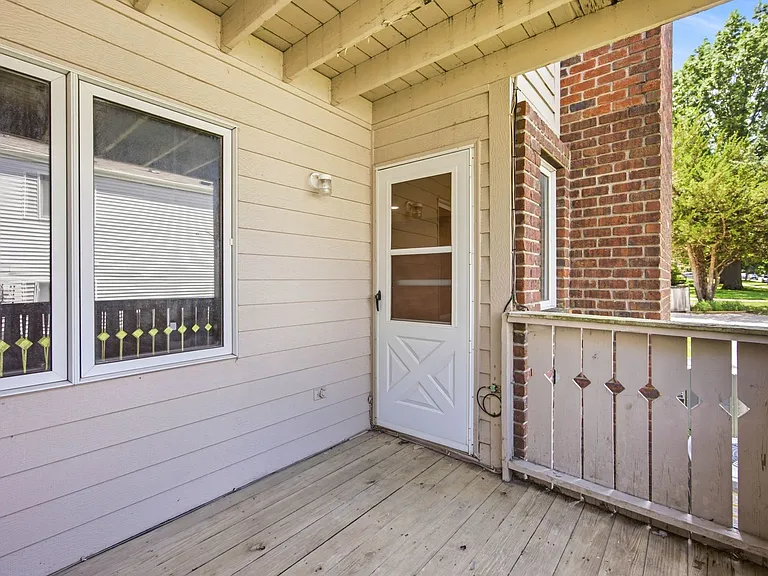 401 SE Lowell Dr #4 — Photo 49