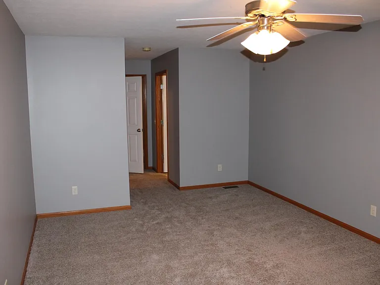 8507 Dunrovin Rd — Photo 13