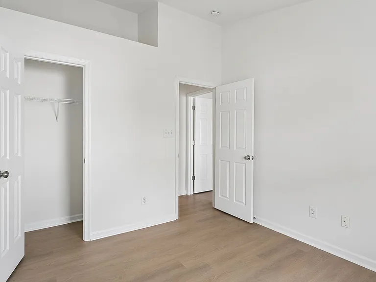 104 Monument Ct — Photo 19