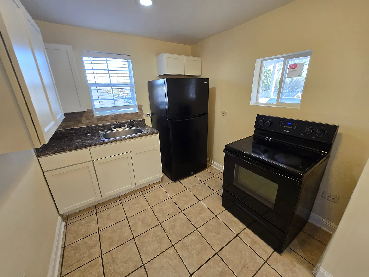 2 bed, 525 sqft, $1,150 — Photo 3