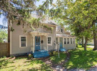76 Park St, Essex Junction, VT 05452