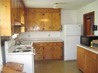2nd image of 5131 W Dolphin St