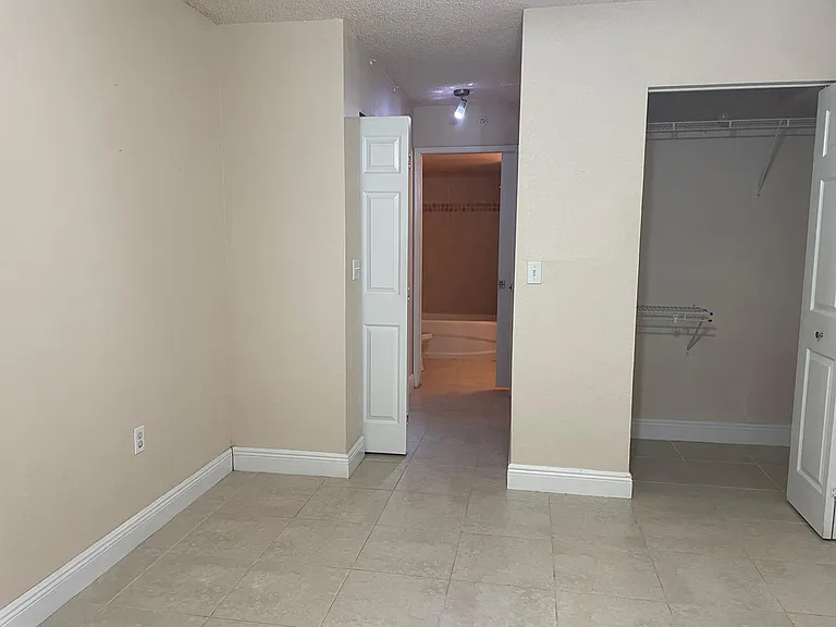1210 Wildwood Lakes Blvd #108 — Photo 6