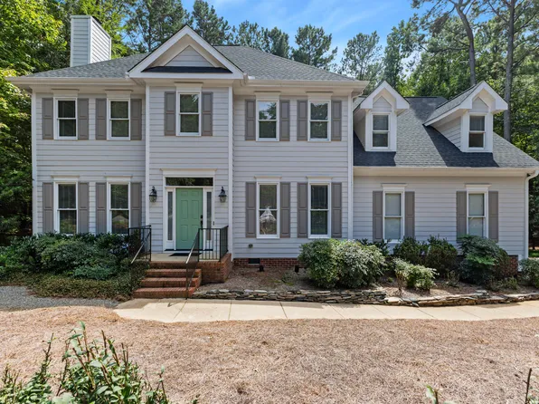 5809 N Hawthorne Way, Raleigh, NC 27613