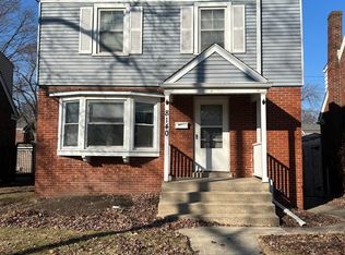 8140 Meadow Ln, Munster, IN 46321