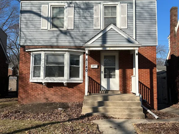 8140 Meadow Ln, Munster, IN 46321