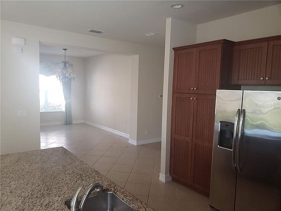 3rd image of 15841 Cobble Mill Dr