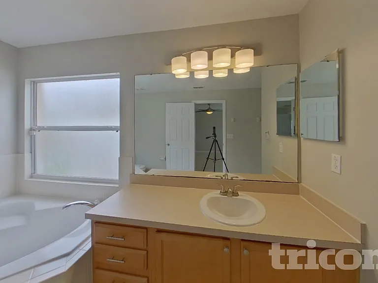 302 Anorak St — Photo 11