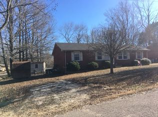 215 Atkins Dr, Paris, TN 38242