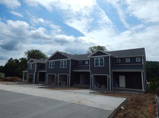 13415 Winfield Rd, Winfield, WV 25213