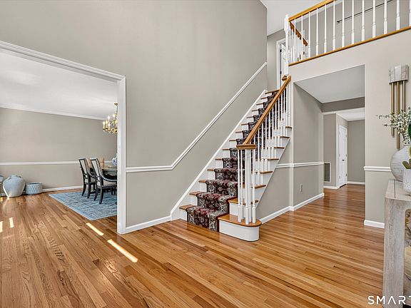 3rd image of 29 Maplewood Drive