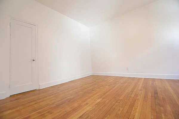 Rented by Blue Star Properties Inc. | media 28