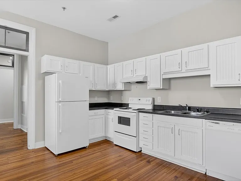 206 S Garnett St — Photo 4