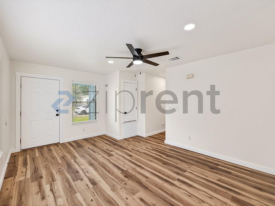 1st image of 838 McCauley Blvd