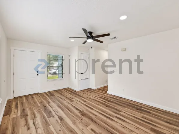 838 McCauley Blvd, San Antonio, TX 78221