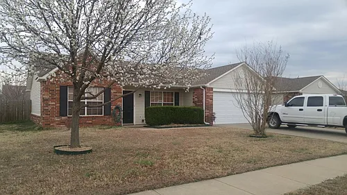 14904 E 89th Pl N Photo 1