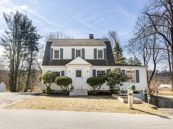 1 Clinton Road, Cape Elizabeth, ME 04107