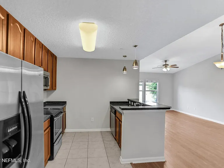 13241 Mendenhall Pl — Photo 18