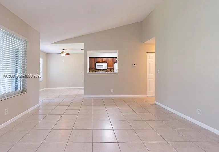 815 W Boynton Beach Blvd #10-205 — Photo 10