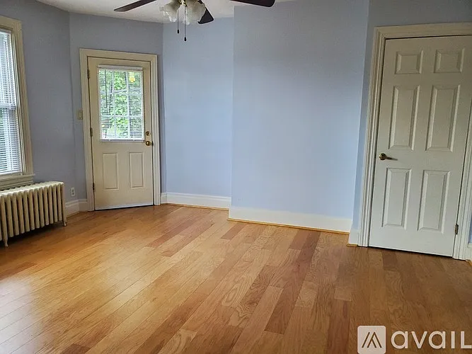 419 Florence Ave #2 — Photo 5