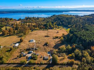 6113 SW 240th St, Vashon, WA 98070