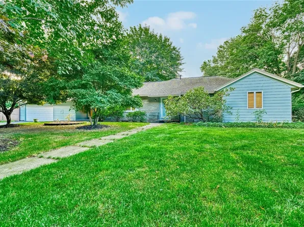 135 Milford Rd, Rochester, NY 14625