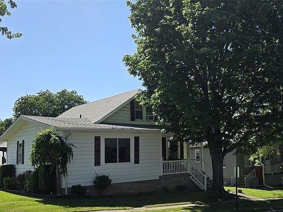 2nd image of 209 Knapp Ave