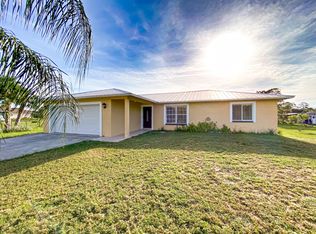 491 21st St SW, Naples, FL 34117