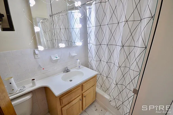 Rented by Spire Group | media 14