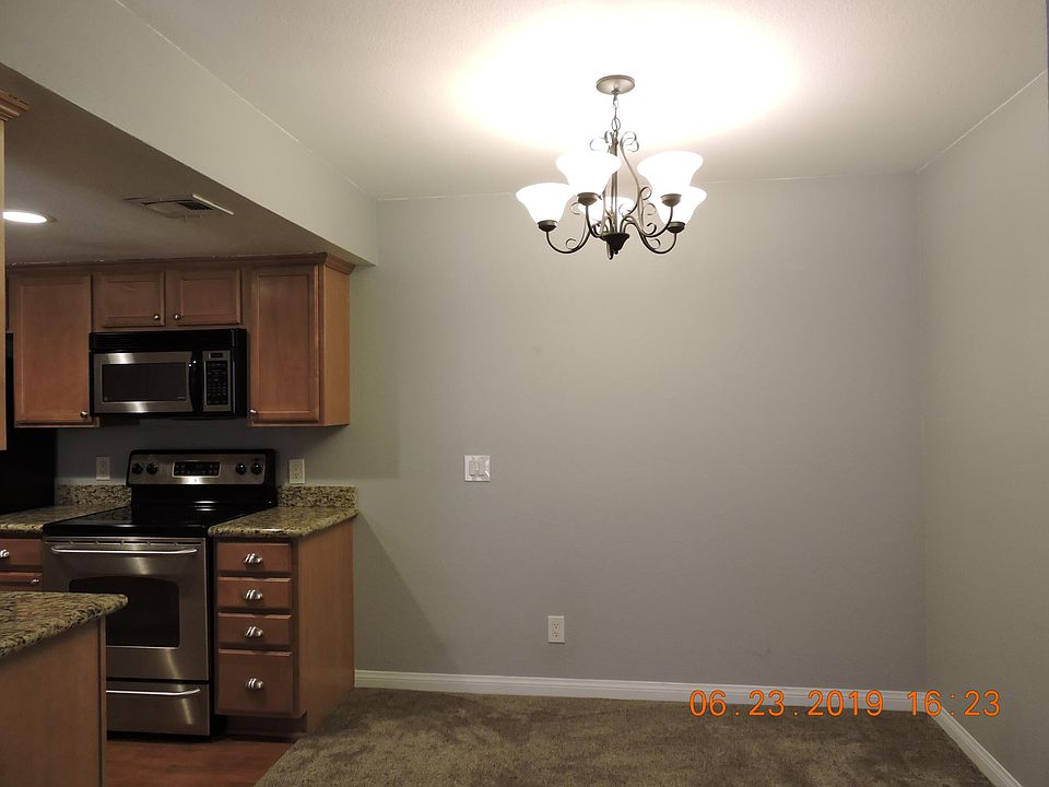 1st image of 12075 Alta Carmel Ct Unit 52