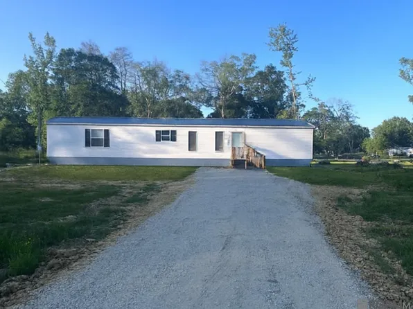 12899 Hodges Ln, Walker, LA 70785