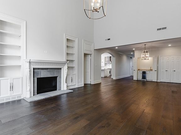 5th image of 4055 Dumaine Way #65