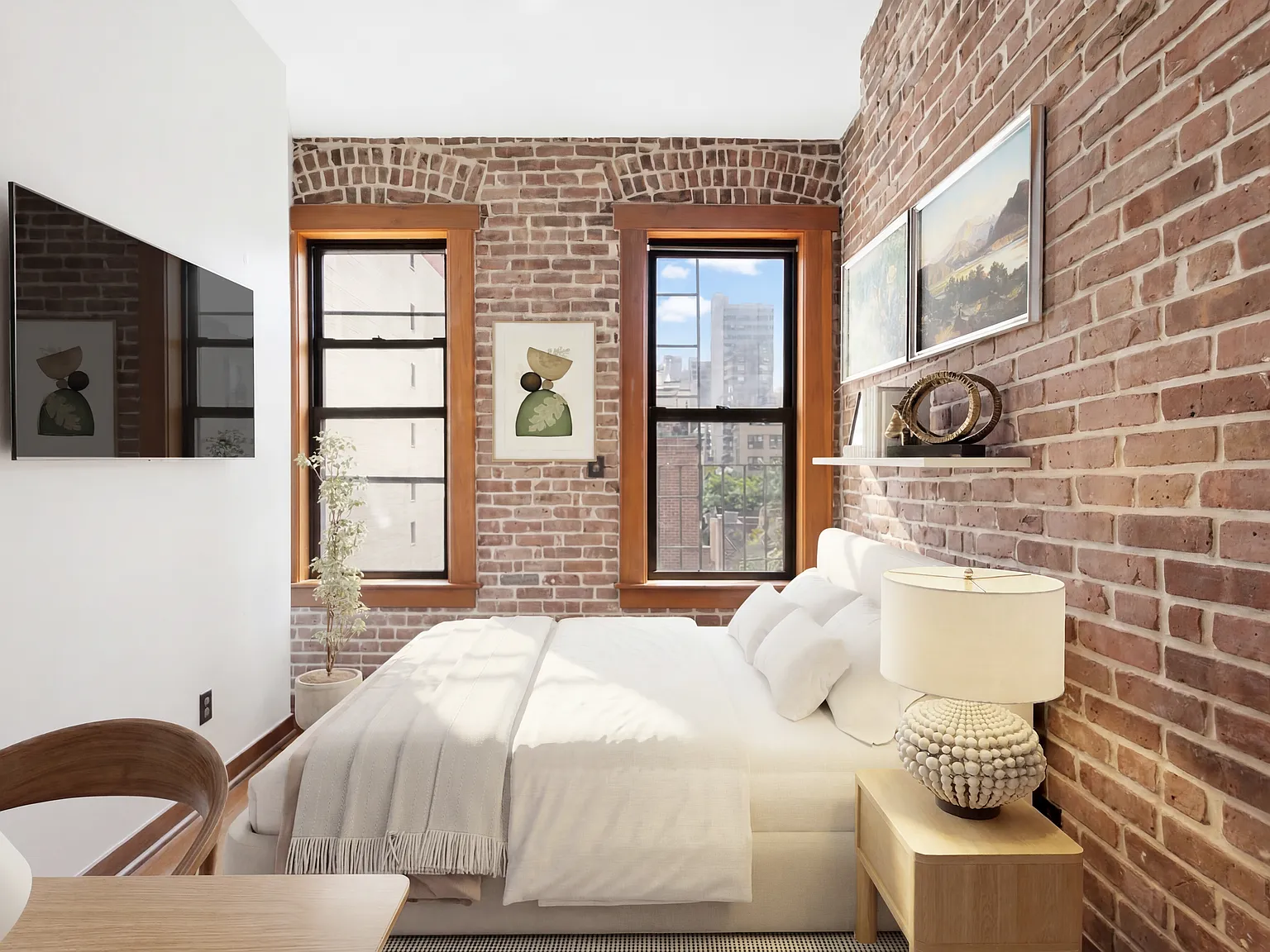 324 East 52nd Street — Photo 3