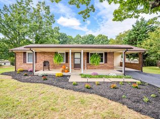 1109 Gallows Rd, Gretna, VA 24557
